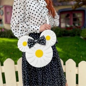 Loungefly White Daisy Accent Crossbody Bag with Black Polka Dot Bow